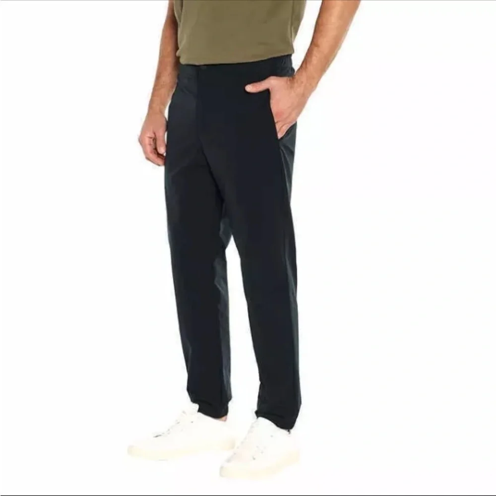 NWT Banana Republic Men's Motion Tech Hybrid Pant Water Repellent Size 38 Black - Picture 3 of 13